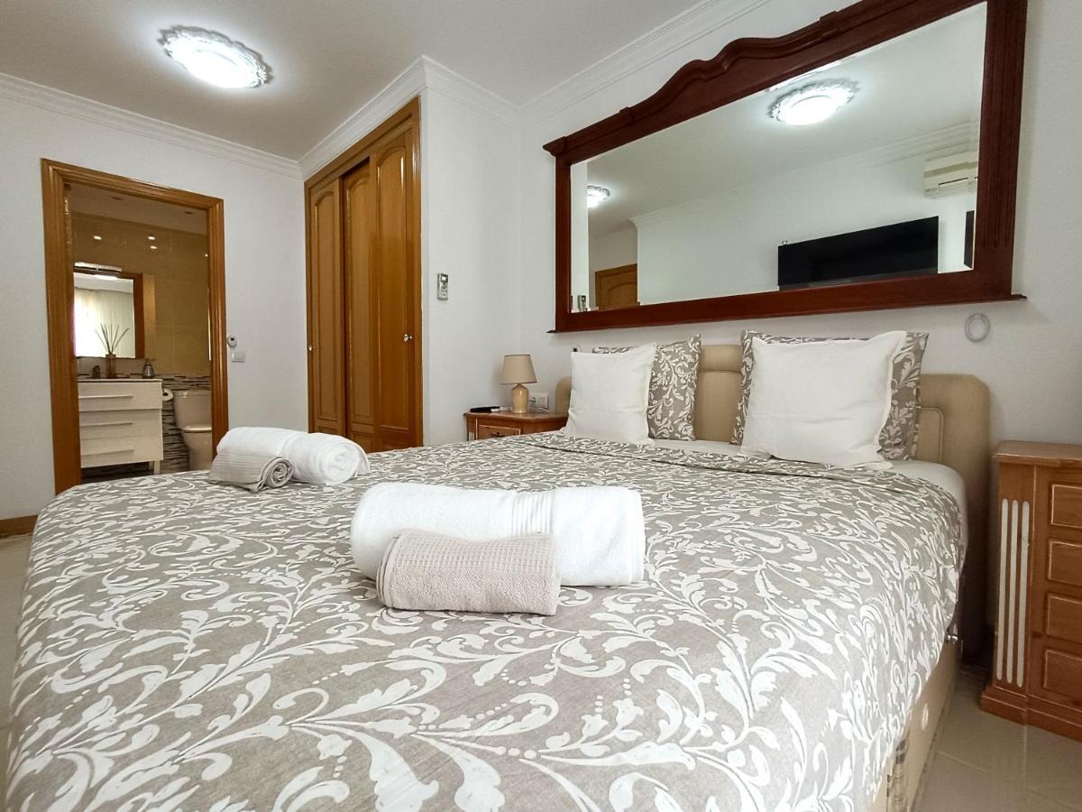 ארונה Vista Hermosa Apartment מראה חיצוני תמונה